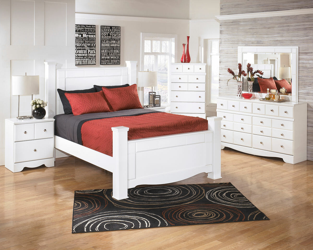 Weeki 7 Pc Dresser Mirror Chest Queen Poster Bed